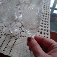 Кристални чаши за ракия,аператив, снимка 2 - Чаши - 44707925
