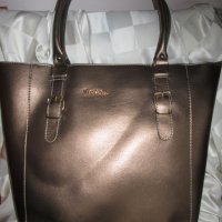 Нова дамска чанта ,златист цвят, снимка 1 - Чанти - 34916617