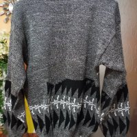 Пуловер в сиво, черно и бяло с паднало рамо. Размер: М, L., снимка 2 - Блузи с дълъг ръкав и пуловери - 40521904