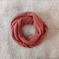 Дамски кръгъл оранжев шал, снимка 1 - Шалове - 34547185