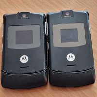 Motorola V3(2 бр.) - за ремонт, снимка 1 - Motorola - 38222662