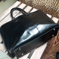 Голяма Черна чанта с прегради, снимка 5 - Чанти - 31837434