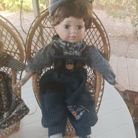 порцеланова кукла 39лв, снимка 1 - Колекции - 42377325
