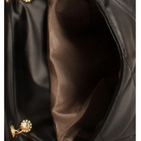 Дамска ватирана мека чанта в стилен дизайн и дръжка тип синджир, снимка 4 - Чанти - 44745114
