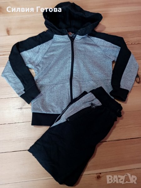 Спортен екип р-р 6-8г. , снимка 1