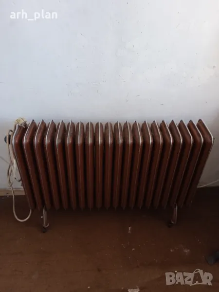 Продавам напълно запазен ел. радиатор , снимка 1