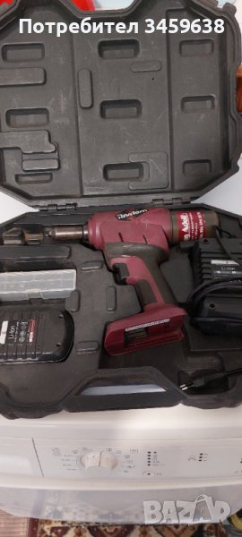 Нитачка на батерия, снимка 1