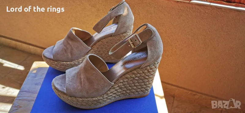 Маркови дамски велурени кожени сандали Stuart Weitzman - 41 номер, снимка 1