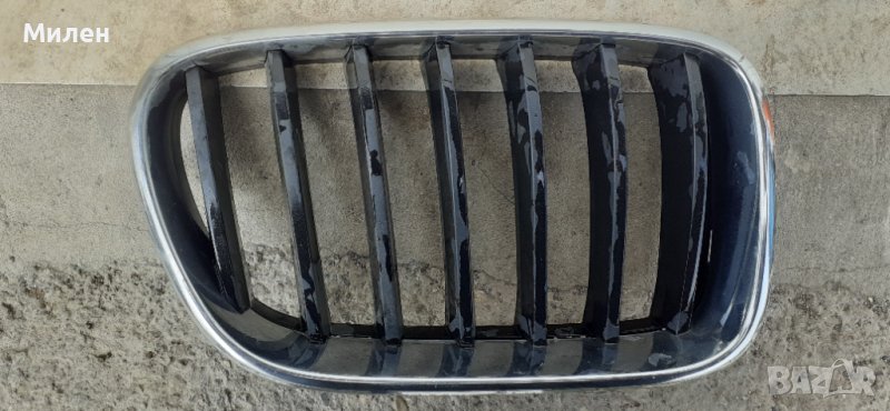 Дясна Декоративна Решетка Във Предната Броня. BMW. X3.F25. 2011-2017 Година. БМВ.Х3.Ф25., снимка 1