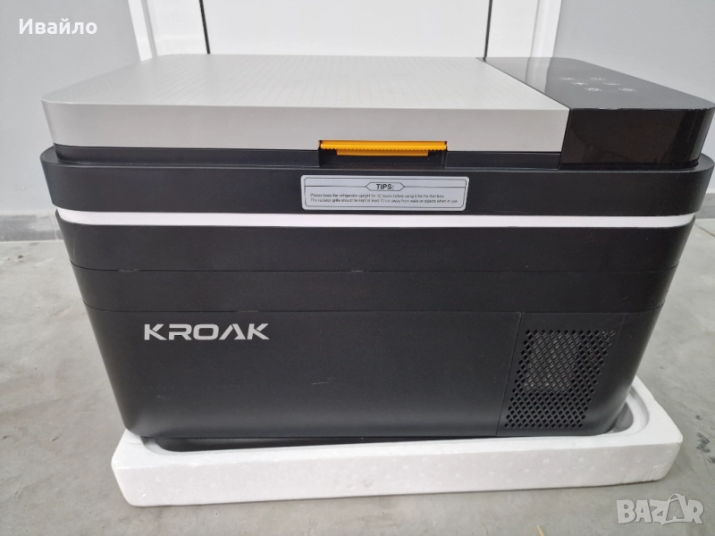 Преносим хладилник за кола Kroak, 28 литра с неработещ дисплей, снимка 1