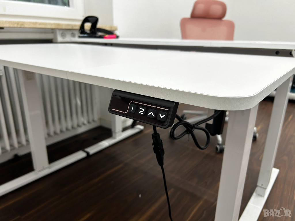 Офис Повдигащо се бюро, снимка 1