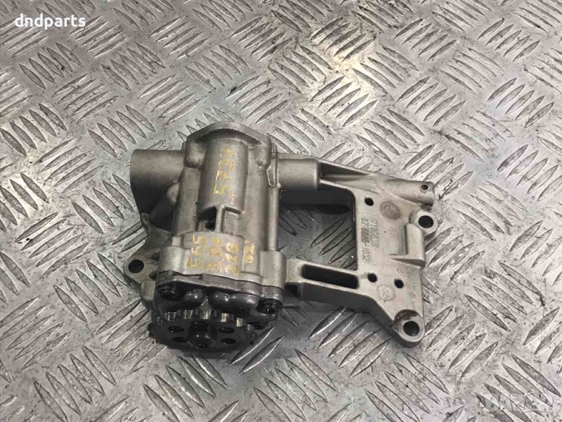 Маслена помпа BMW,E65,730D,218кс.,2002г., снимка 1
