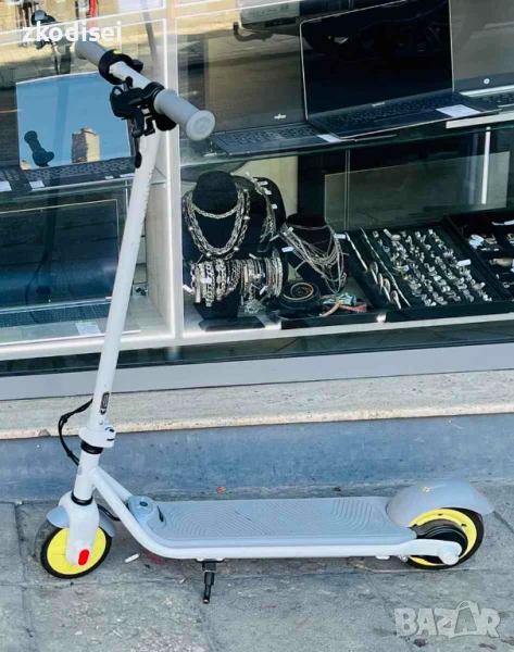 Електрическа тротинетка NINEBOT ZING C10, снимка 1