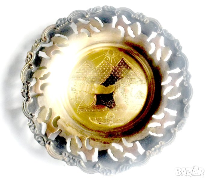 малка декоративна месингова чиния за стена Египет сфинкс, снимка 1