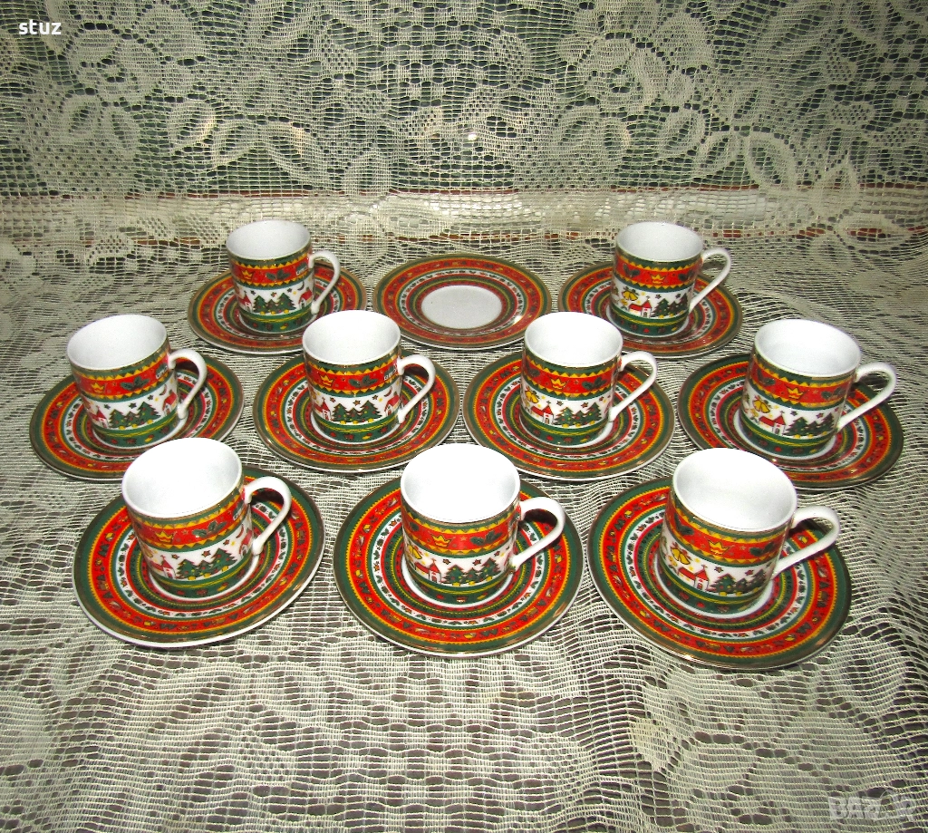 Порцеланови чашки за кафе с чинийки, с коледни мотиви, нови, снимка 1