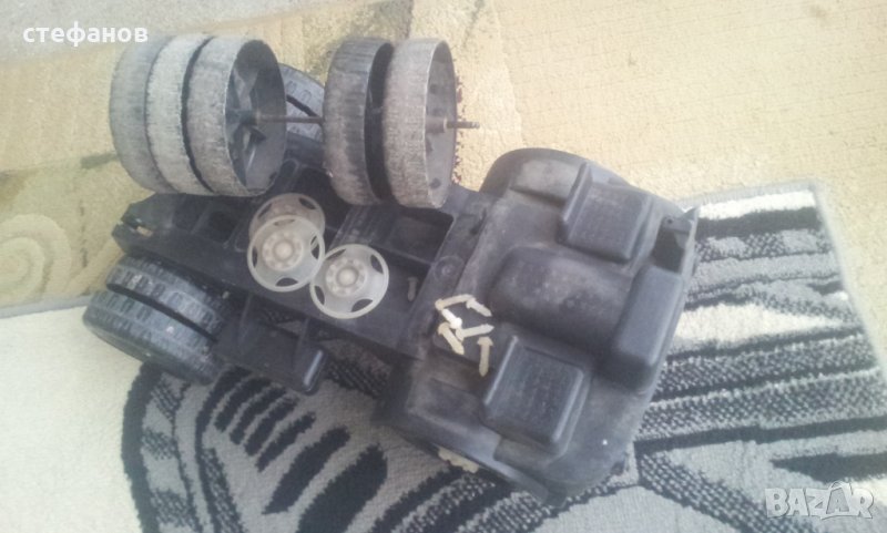 Части за детски камион Габрово, снимка 1