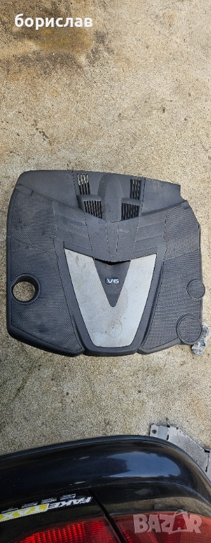 Кара над двигател за Мерцедес мл w164 3.2 cdi, снимка 1