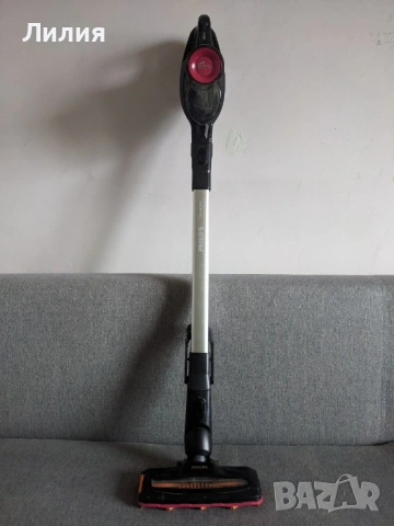 Безкабелна вертикална прахосмукачка Philips SpeedPro