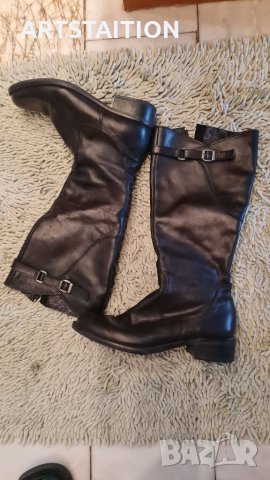 Два чифта дамски кожени черни ботуши, номер 36 с нормални токове и 39 с високи токове, снимка 1