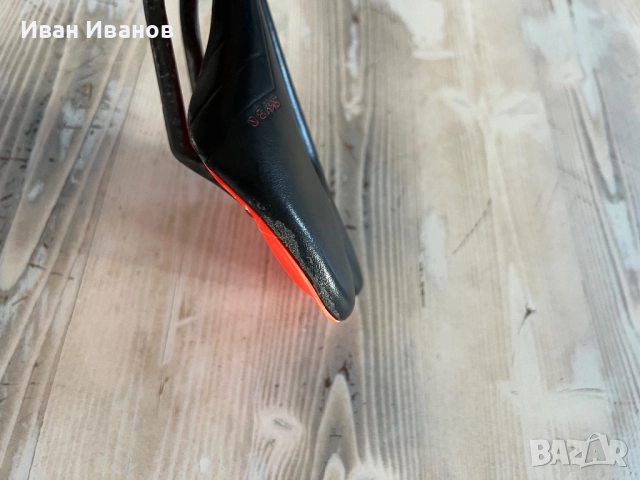 Карбонова седалка ASTUTE SKY 3.0, снимка 6 - Аксесоари за велосипеди - 52421195