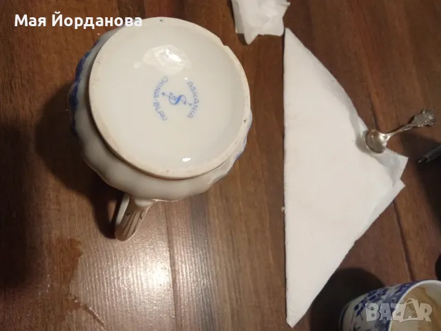 Два комплекта чаши за кафе костен порцелан цена 9 лв/брой плюс каничка за кафе-цена 9 лв., снимка 4 - Чаши - 48267190