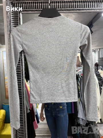 Блуза налична в размер S, M u L, снимка 7 - Блузи с дълъг ръкав и пуловери - 52927278