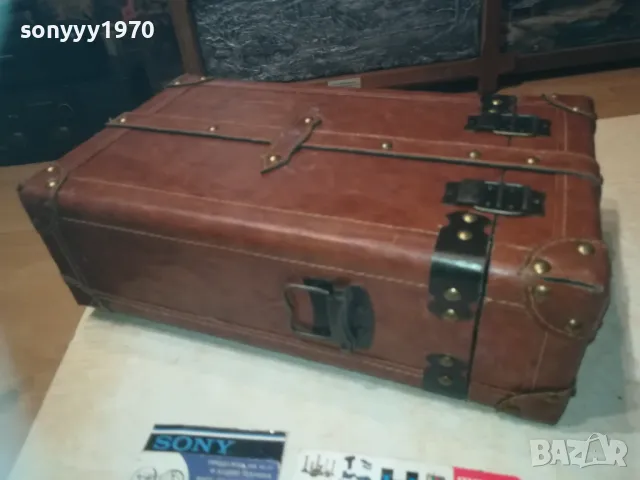 IRISH-КРАСИВА КУТИЯ С КОЖА И МЕД МЕСИНГОВ ОБКОВ LHD1E2409240755, снимка 8 - Антикварни и старинни предмети - 47336869