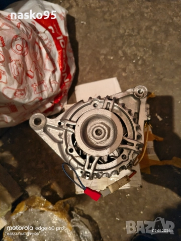 Части за Тойота Корола Версо -динамо ,ребра за таван без куфар ,масло туби по 5 литра !, снимка 12 - Части - 52964311