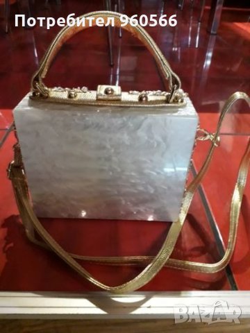 Дамска чанта, снимка 10 - Чанти - 34199485