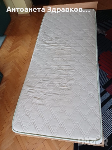 Единично легло с матрак и подматрачна рамка, снимка 2 - Спални и легла - 52790459