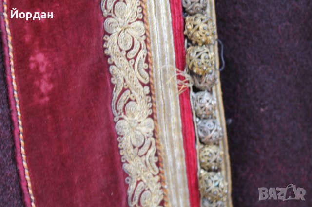 Стар вълнен сукман със сарма и сребърни топчета , снимка 4 - Антикварни и старинни предмети - 37039952