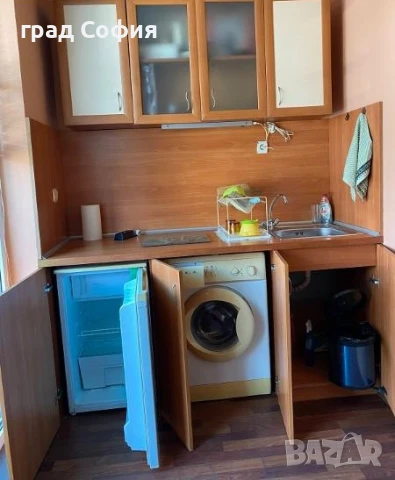 Ателие/Студио за сам човек-българин, кв.Редута, на ток, с тераса, снимка 2 - Апартаменти - 50720783