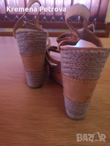 Нови кожени бежово кафяви сандали на платформа, 38 номер, снимка 2 - Сандали - 40666971