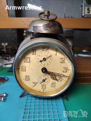 Немски Механичен Часовник Будилник Хамбург Американ , снимка 2 - Антикварни и старинни предмети - 37113103