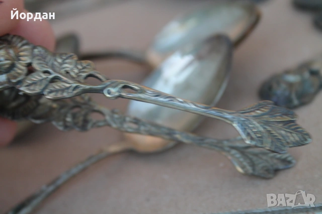 Сребърни вилици и лъжици, снимка 13 - Антикварни и старинни предмети - 53999469