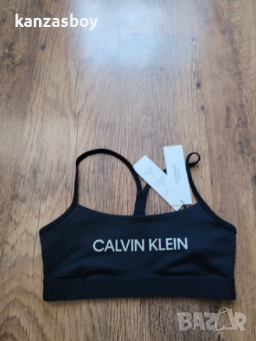 Calvin Klein Performance Low Support Sport Bra - страхотно дамско бюстие НОВО М, снимка 10 - Корсети, бюстиета, топове - 50886796