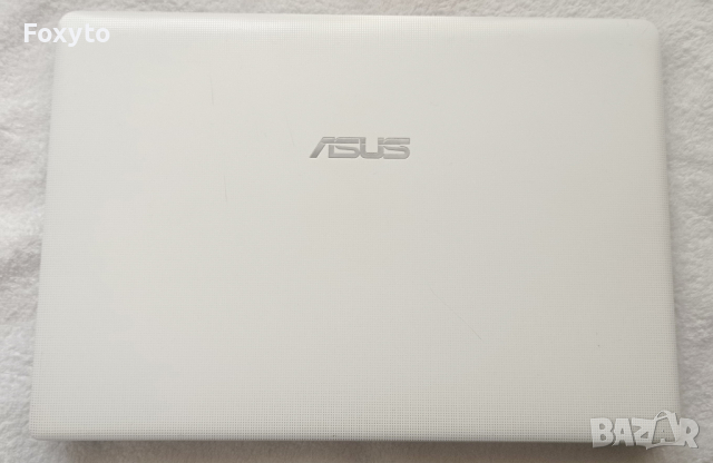 Работещ лаптоп Asus X401U цял или на части 