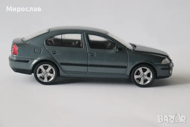 1:43 HONGWELL SkODA OCTAVIA КОЛИЧКА МОДЕЛ, снимка 3 - Колекции - 49183725