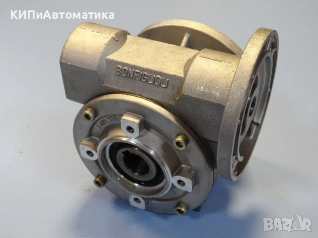 Червячен редуктор BONFIGLIOLI VF 44 F1 Worm Reducer size-044 ratio-28, снимка 3 - Резервни части за машини - 53166512