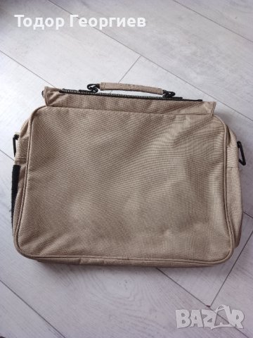 Чанта за лаптоп , снимка 4 - Чанти - 42852660