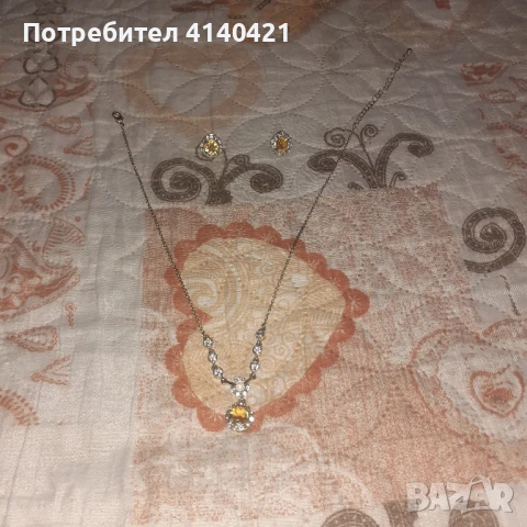 Стилен позлатен комплект бижута, снимка 2 - Колиета, медальони, синджири - 51216858