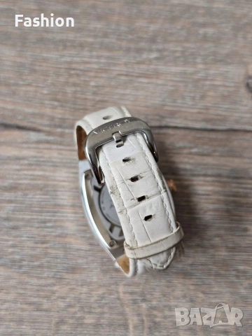 Оригинален дамски часовник VICEROY, снимка 6 - Дамски - 53322914