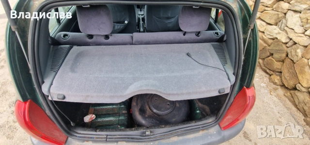 Кора в багажника Рено Клио 