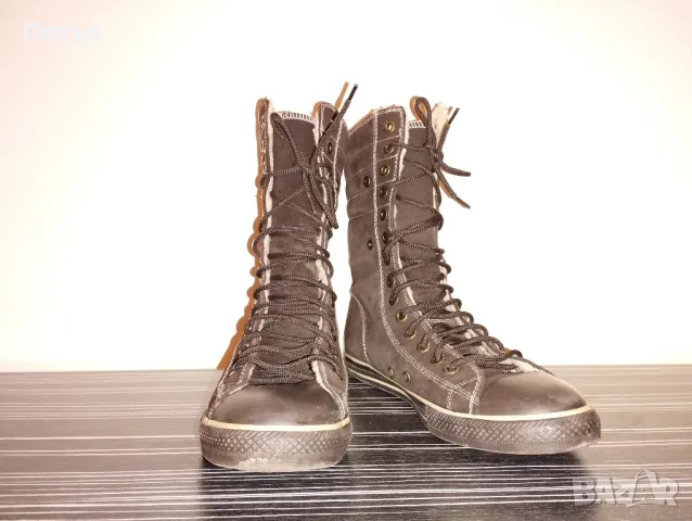 Продавам дамски, зимни кецове