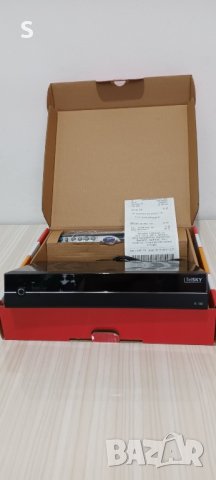 Сателитен приемник, снимка 5 - Приемници и антени - 37421634