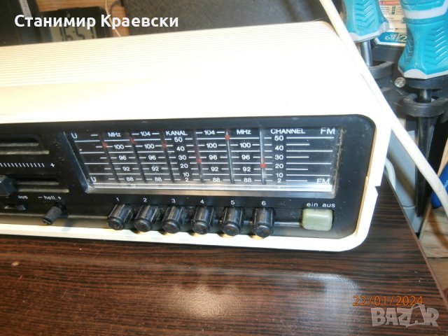 Blaupunkt Mega Clock 4000 - Radio vintage 1979, снимка 4 - Други - 44366294