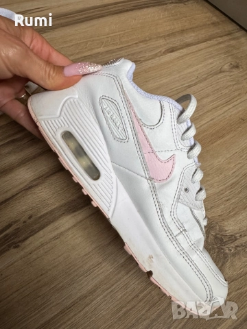 Оригинални кожени маратонки  NIKE Air Max 90 LTR ! 35 н, снимка 5 - Маратонки - 52306381