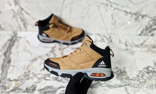 Мъжки зимни обувки с пух Adidas бежаво 