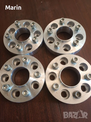 фланци 5 112 към 5 112 централен отвор 66.6