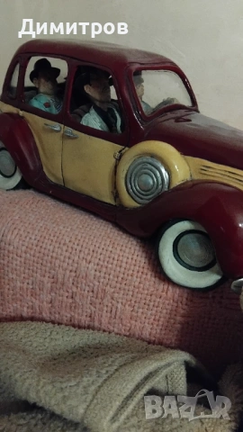 Колекционерска колаThe Gangsters Figurine by Guillermo Forchino, снимка 2 - Антикварни и старинни предмети - 54010156